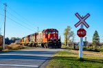 CN 4711 leads 561 at Des Ecossais road west